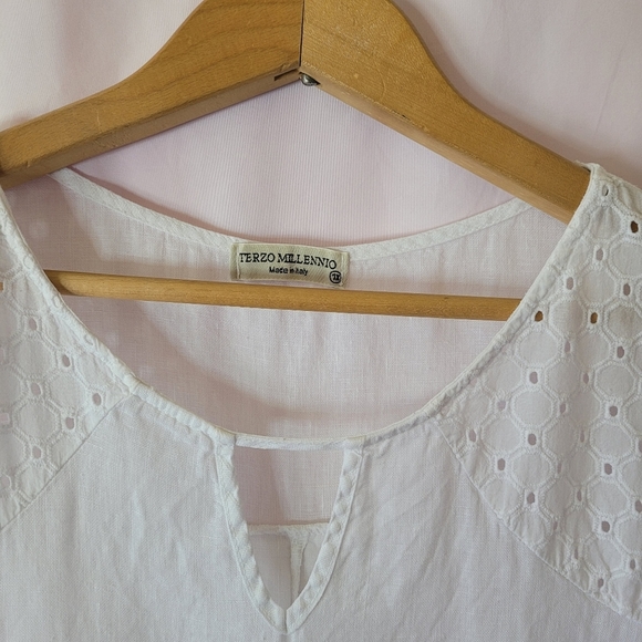 Plus size 1x Italian Made white linen sleeveless top by TERZO MILLENNIO - Picture 6 of 7